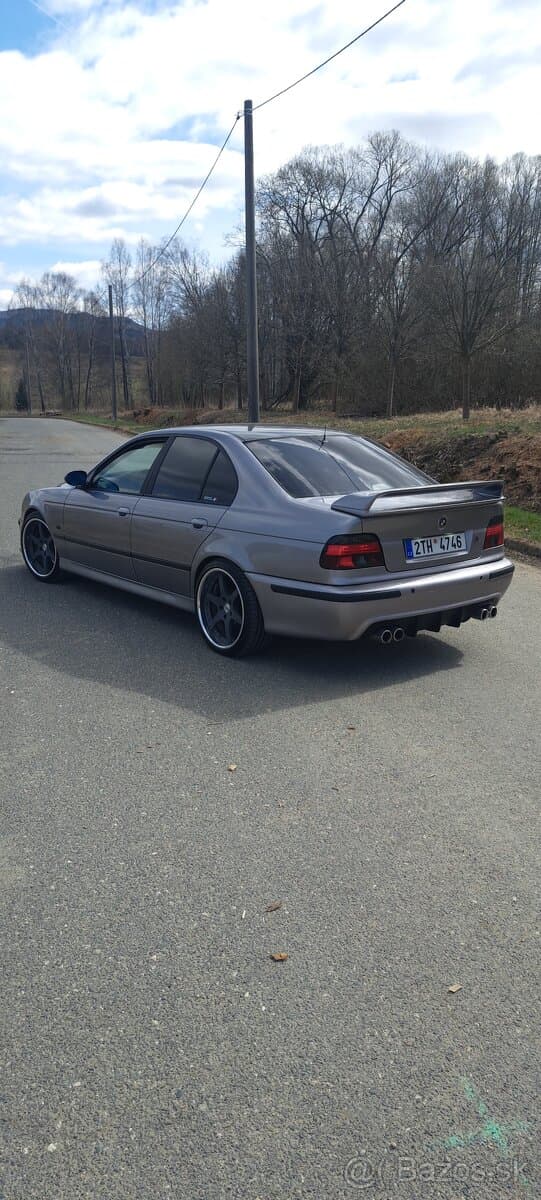 BMW E39 528iA TOP stav