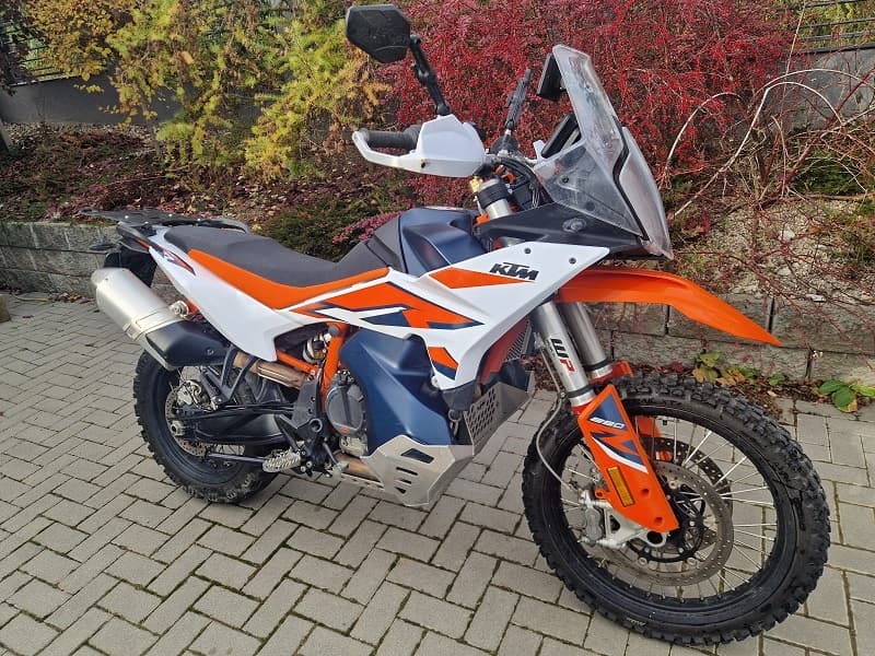 KTM 890 ADVENTURE R, r.v.2023, první majitel