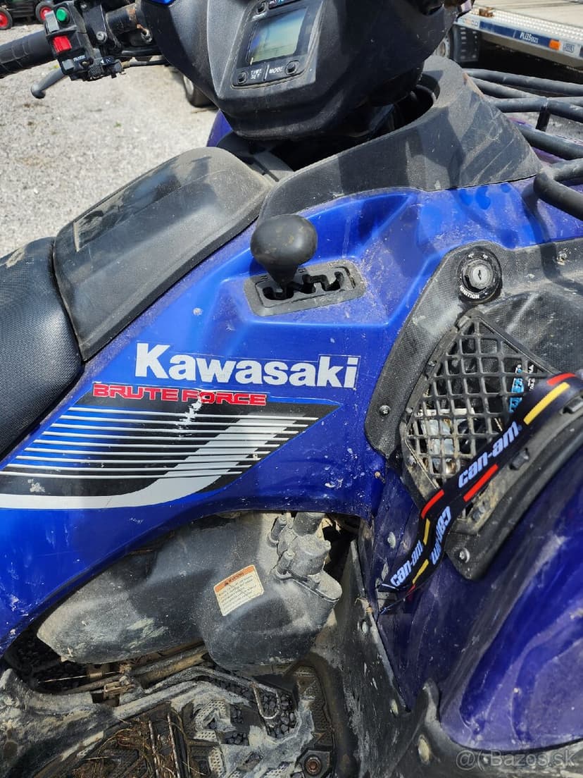 Predam stvorkolku Kawasaki BruteForce 650