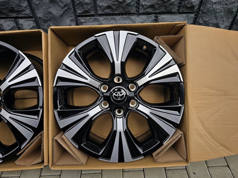 6x139,7 R19 Toyota Hilux Land Cruiser Nepoužite