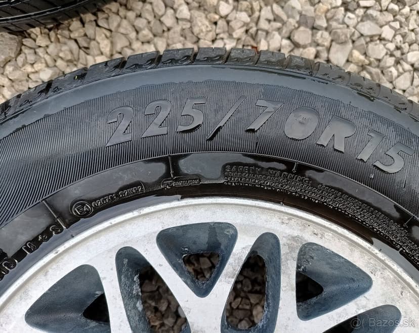 Jeep Cherokee XJ, kolesa, hlinikove disky, elektrony