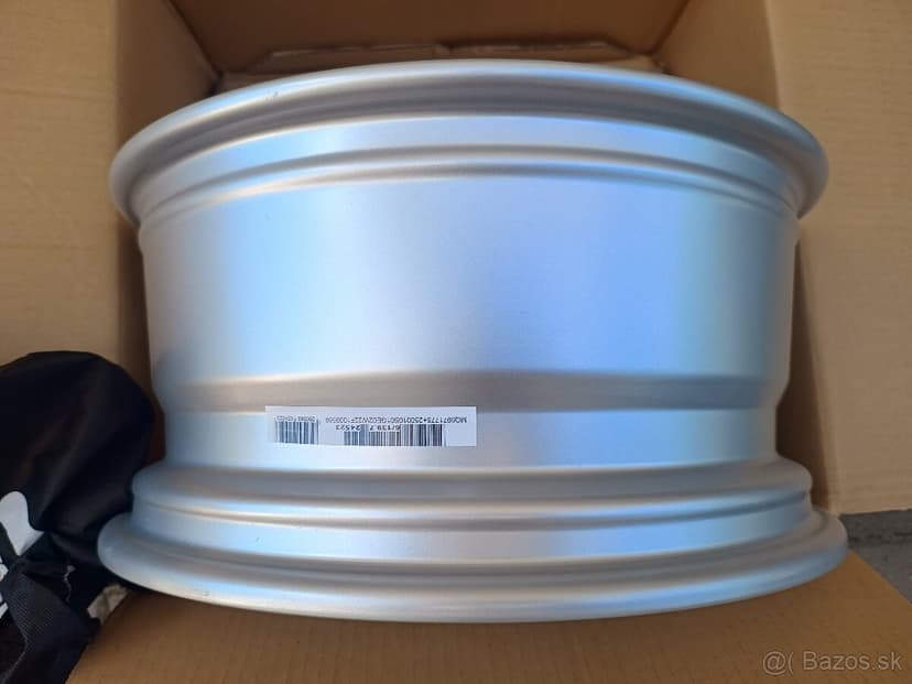 Hlinikové disky 7,5x17 Toyota Land Cruiser 150 NOVÉ