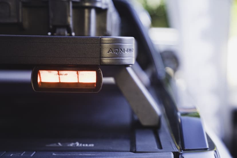 Alu roleta+alu nosič na korbu pick-up Amarok / Ranger 2022+