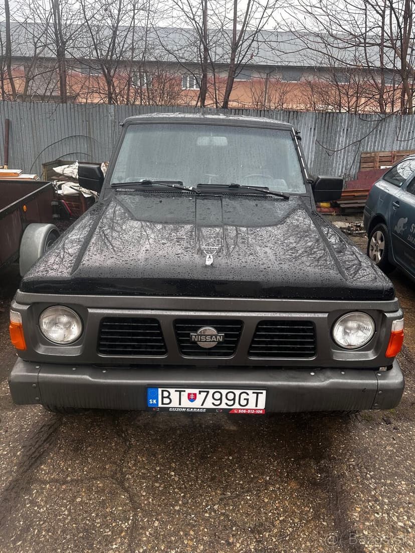 Predám Nissan Patrol Y60 2.8TD