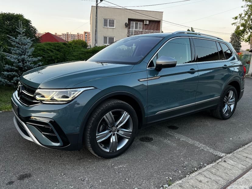 Volkswagen Tiguan Allspace 4x4 IQ Light 7miestne