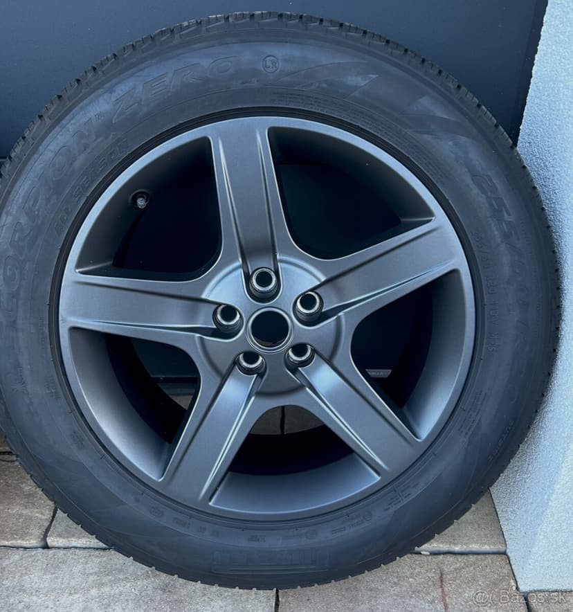 20" disky s pneumatikami Land Rover Defender