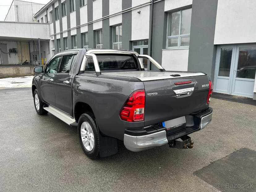 Toyota Hilux 2.4 D-4D 4x4 Automat | 2019 | 137 000 km | STK