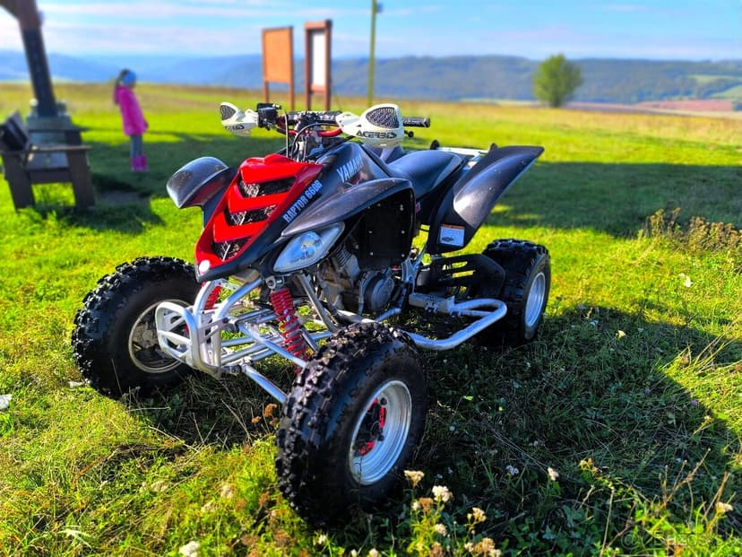 Yamaha Raptor 660 R bez Špz a TP