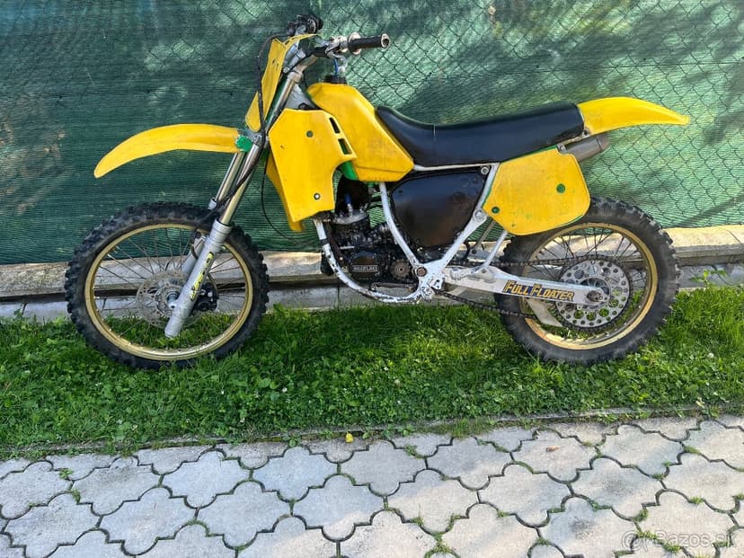 Suzuki rm 125 r.v 1985