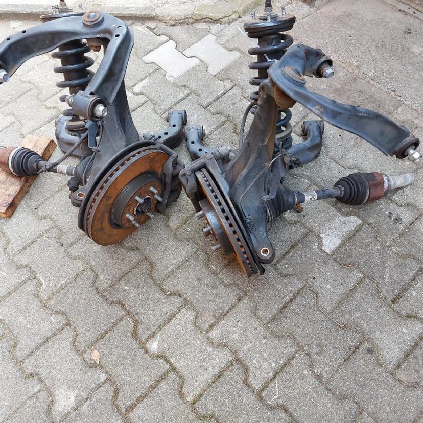 Řízení,těhlice,poloosa,kardan Nissan Navara D23 Alaskan