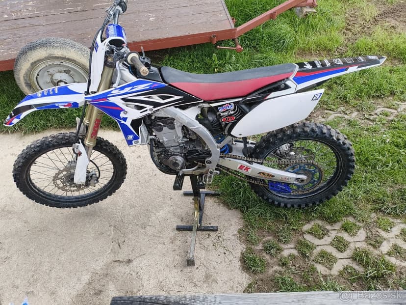 Yamaha yzf 250