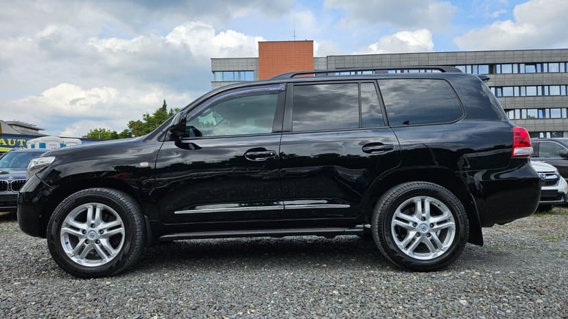 Toyota Land Cruiser V8 4,5D-4D 4WD