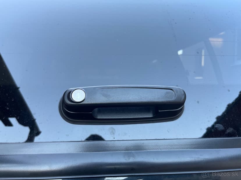 Toyota Hilux Hardtop