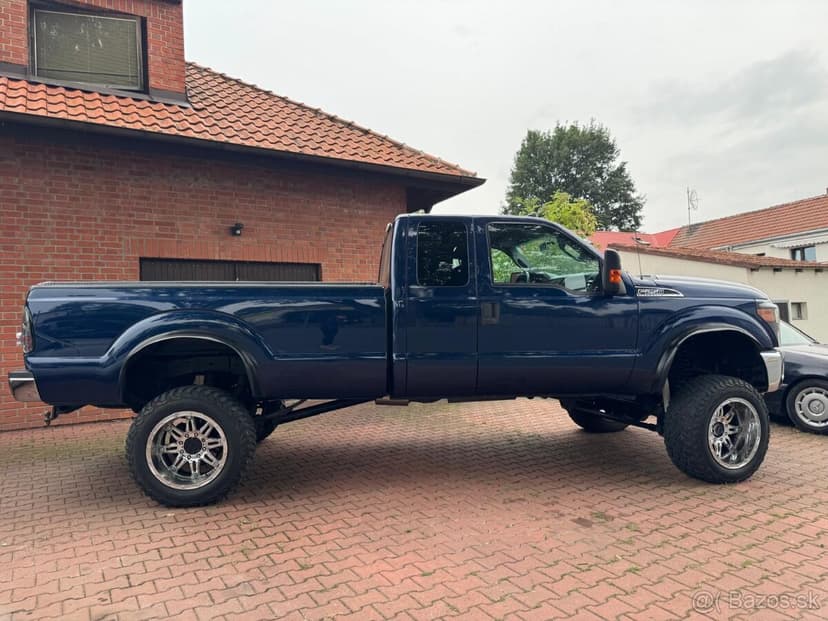 Ford F-250 XLT 6.2 Super Duty2011 ///MONSTER TRUCK///