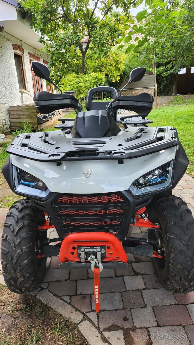 ZNIZENA CENA Predám Segway Snarler AT6 L