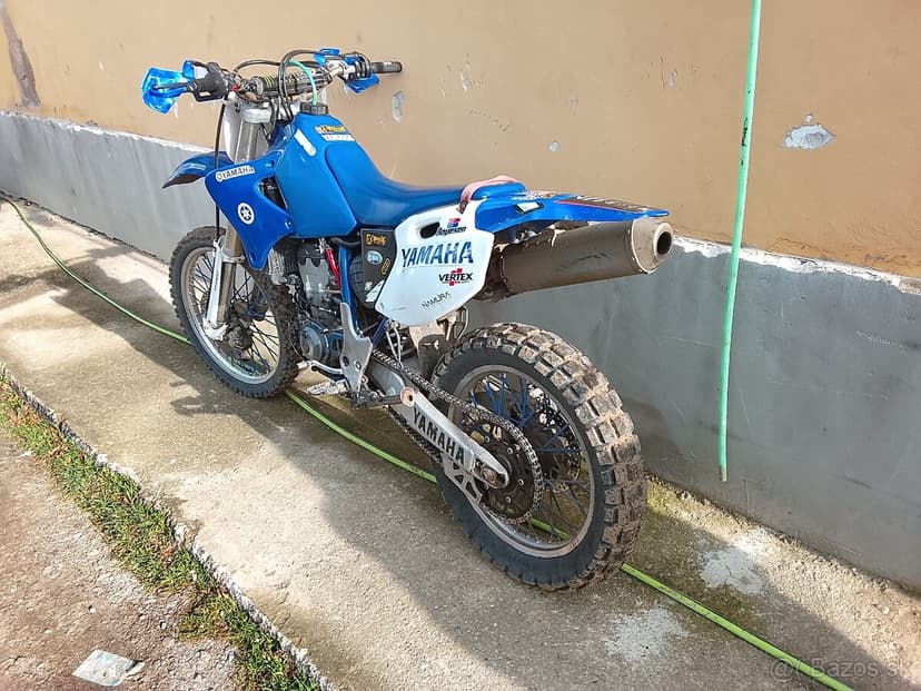 Predám Yamaha Wr 400 Rv2001