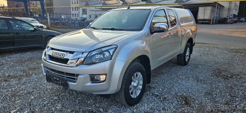Isuzu D-max Double Cab Custom 4WD A/T
