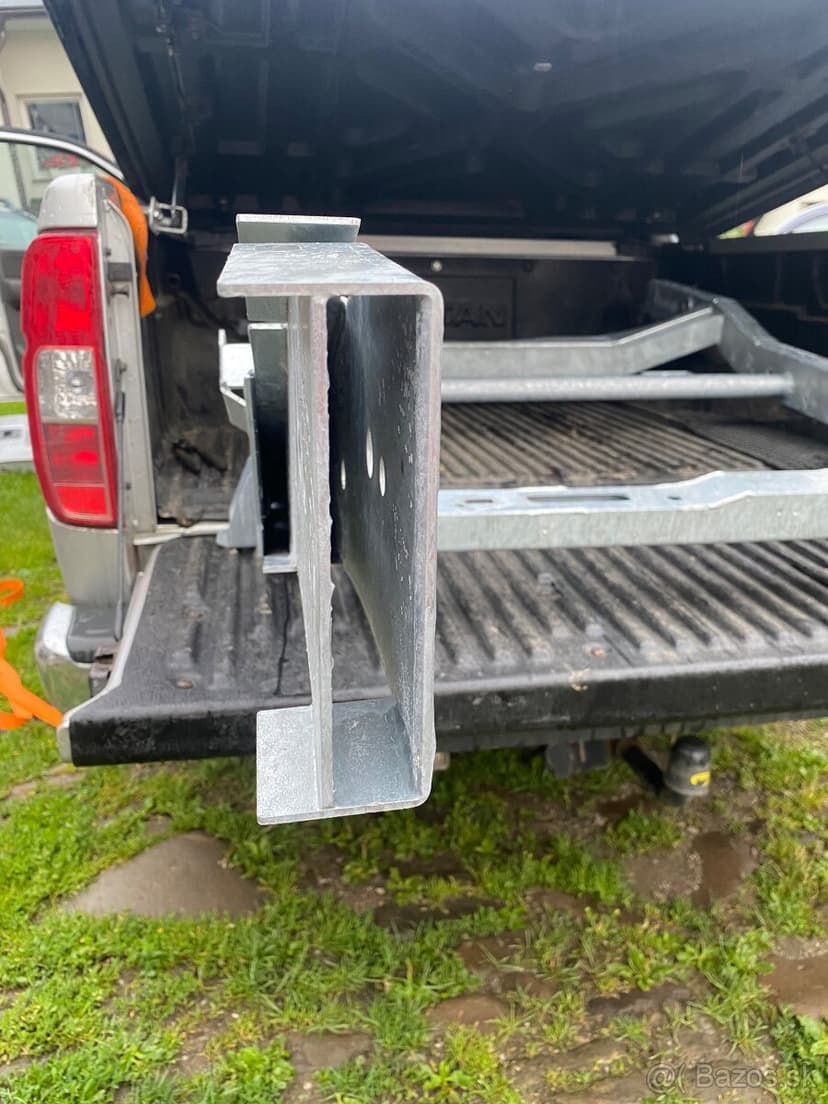 Rám - Rámy na  Navara D40 / D22 / Hilux / L200