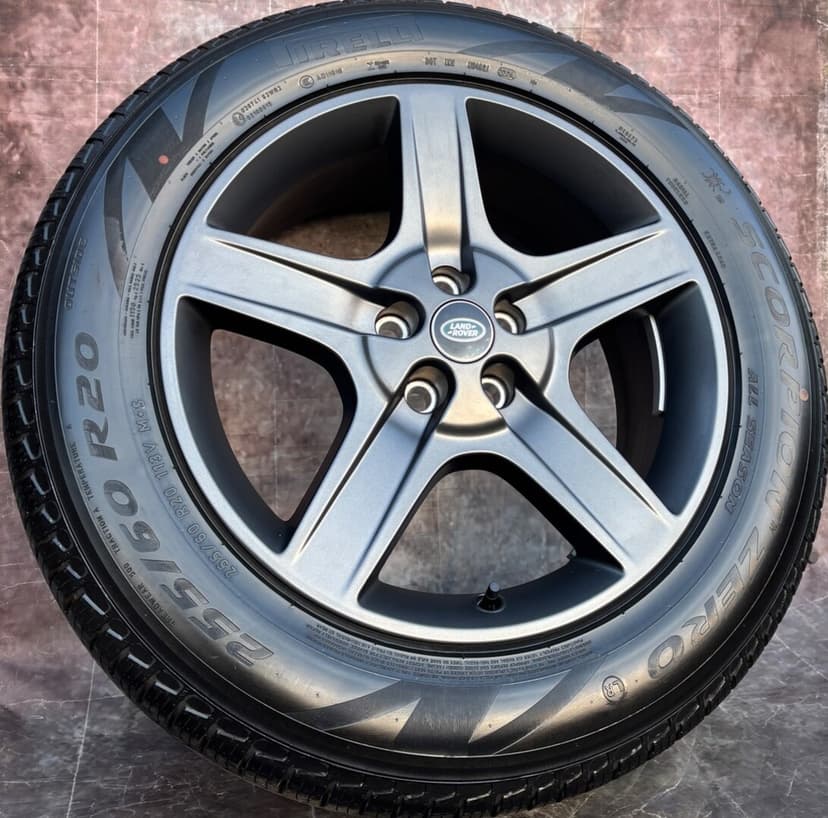 Originální alu kola Land Rover Defender 255/60R20