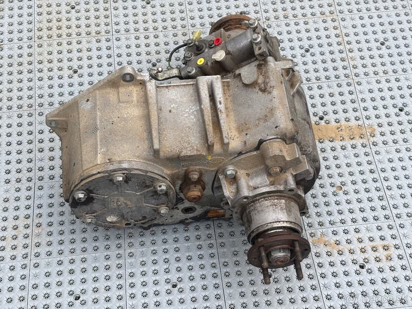 Pridavná prevodovka defender LT230