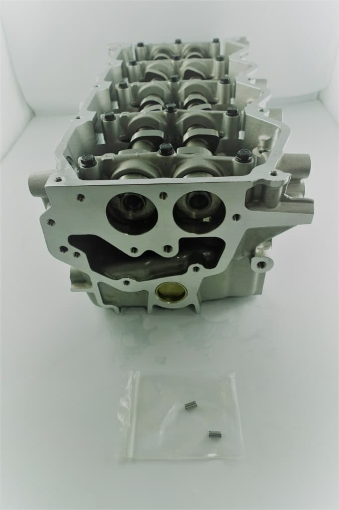 Nova Hlava nissan Navara D40,YD25 2,5 DDTI Od rv-2005 euro 4