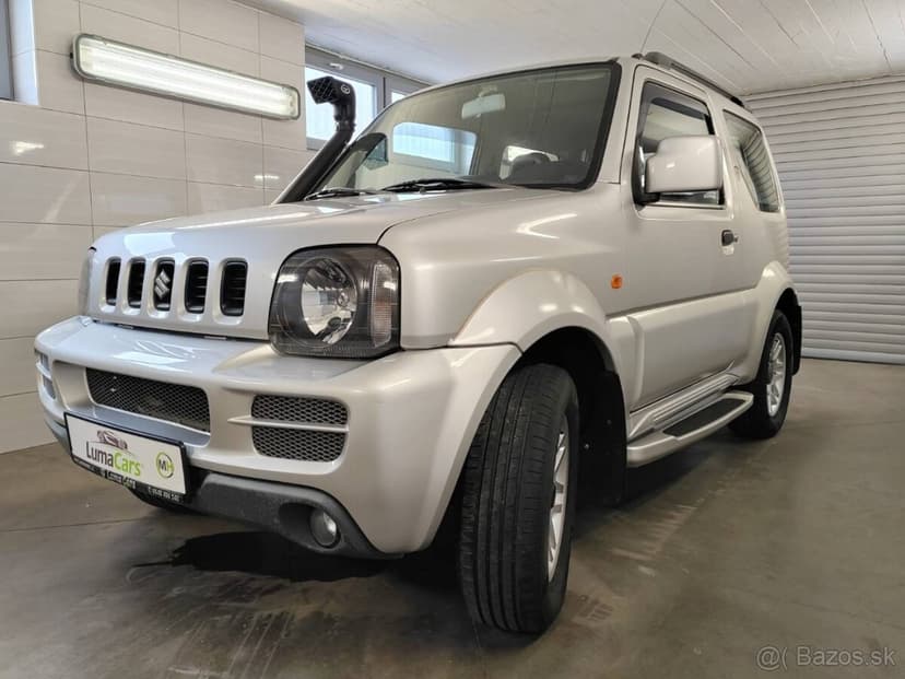 Suzuki Jimny 1,3i, 63kW,OFF-ROAD -TOP STAV