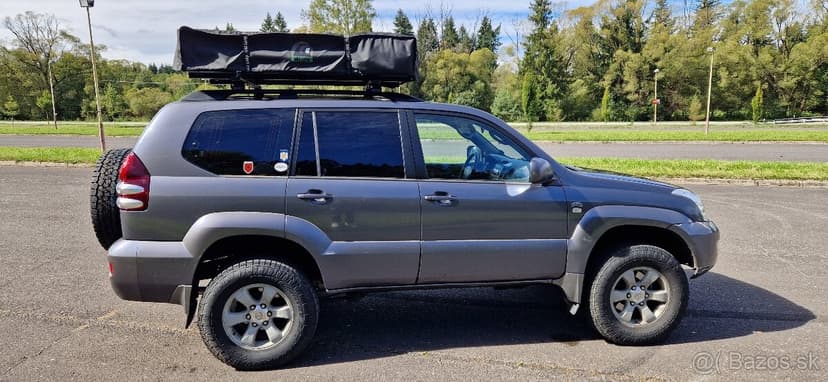 Toyota land cruiser 120