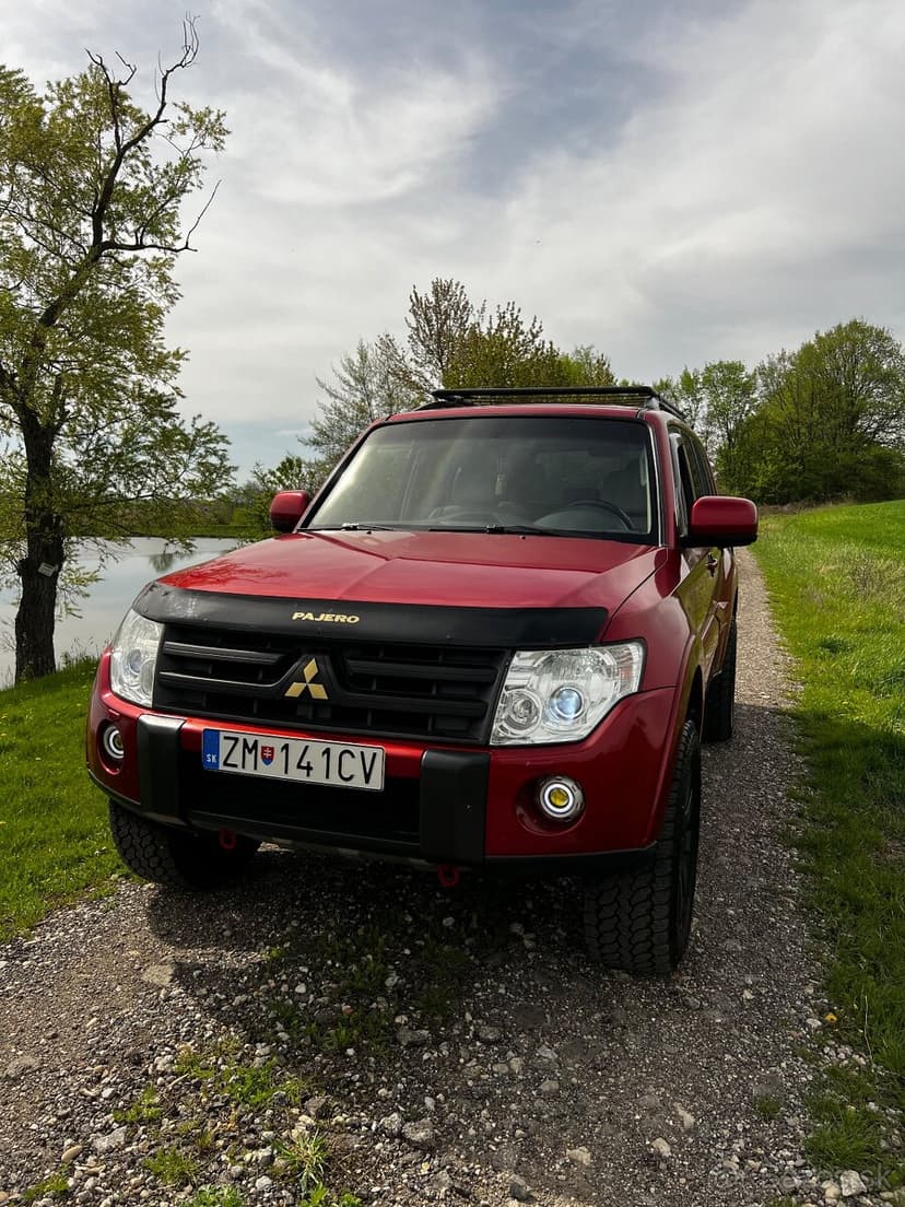 Mitsubishi pajero 4 wagon 125kw