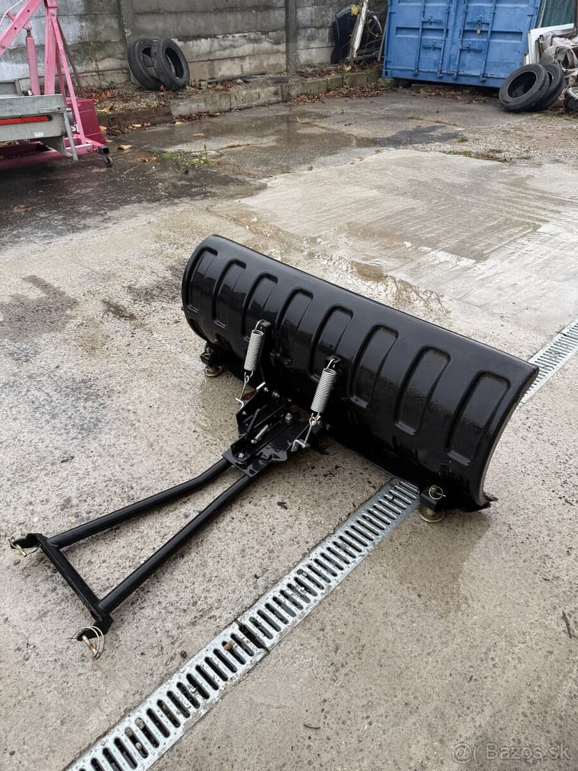 Radlica na sneh pre štvorkolku.