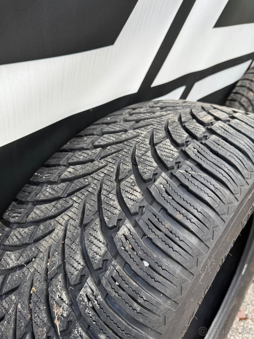 Nokian WR SUV 4 275/60 r20 zimné