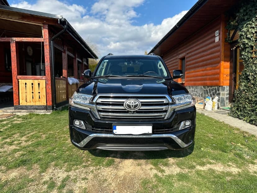 Toyota Land Cruiser Premium 200