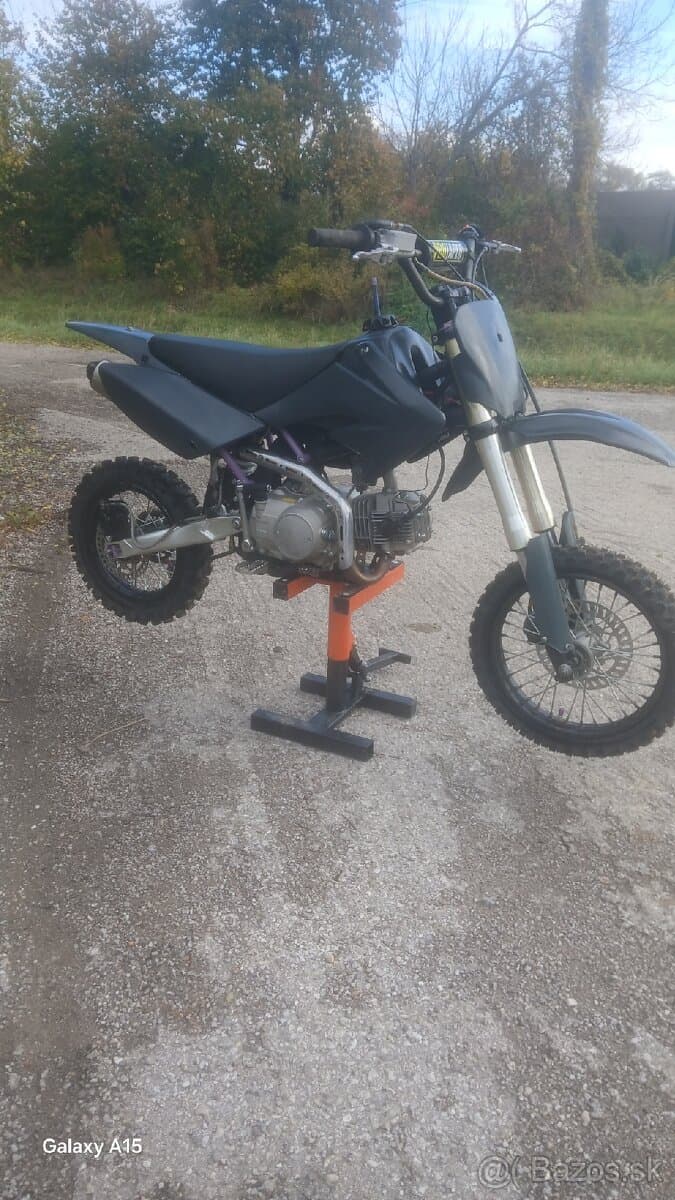 Pitbike Stomp 125