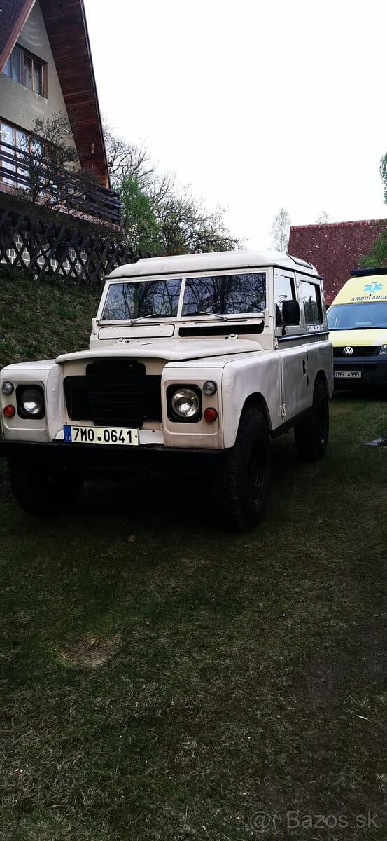 Land Rover series 3