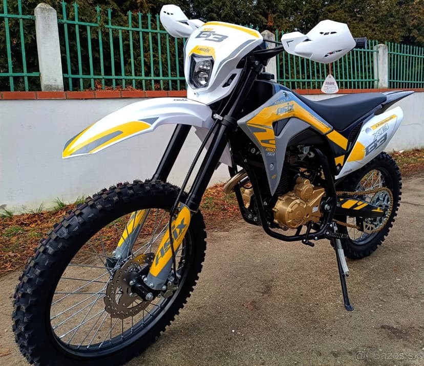 Enduro ASIX XB-83