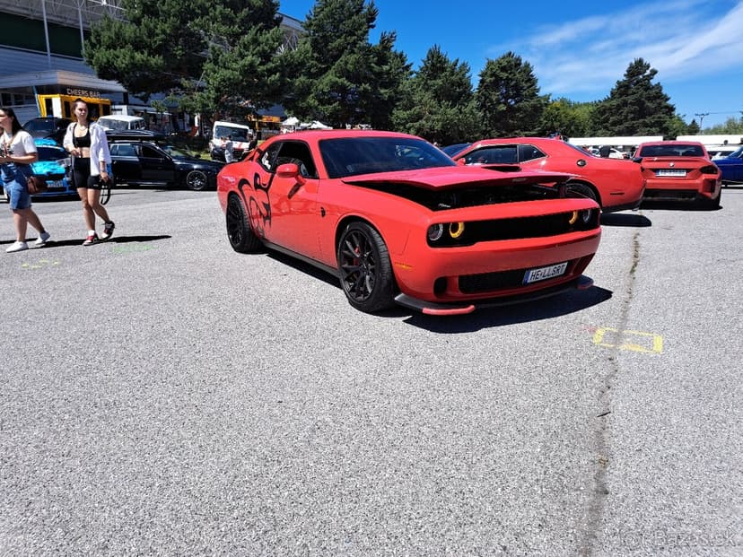 Predam dodge challenger 6.2 hellcat