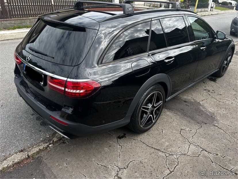 Mercedes-Benz E 220d 4MATIC All-Terrain AMG