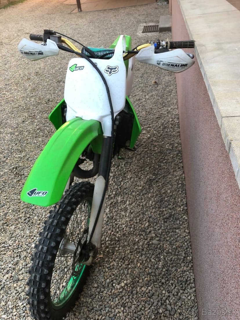 Kawasaki kx 125 2002 2T  čítať text