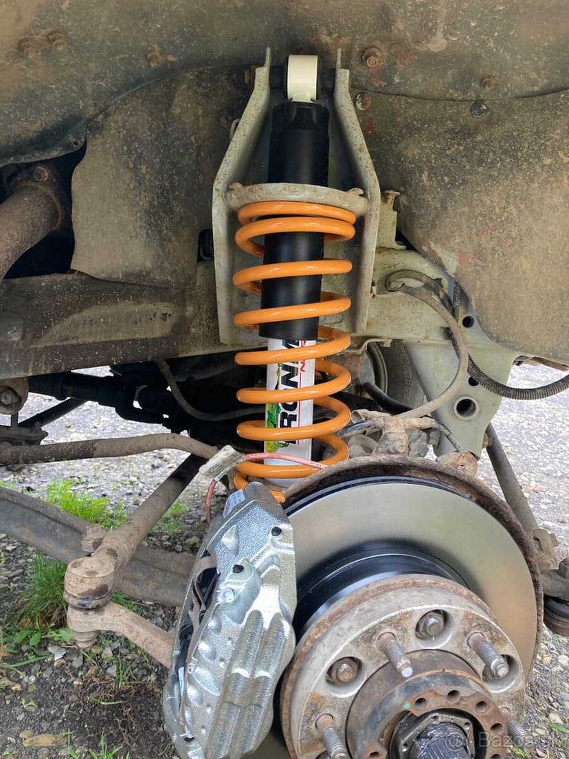 Predám Toyotu Land Cruiser KZJ78