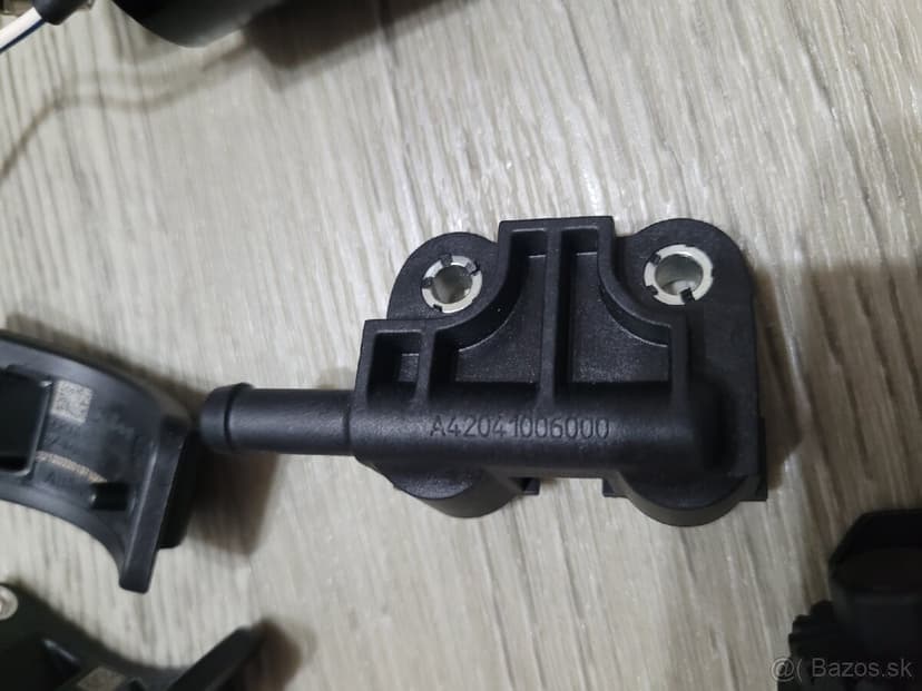 KTM TPI Vstrekovač regulátor Indukčná cievka diely