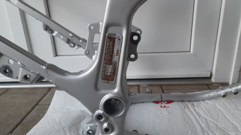 HONDA V 750 AFRICA TWIN RD07