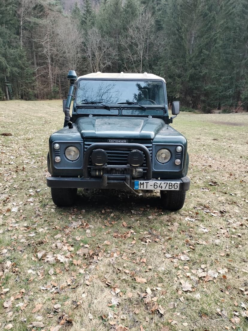 Land Rover Defender