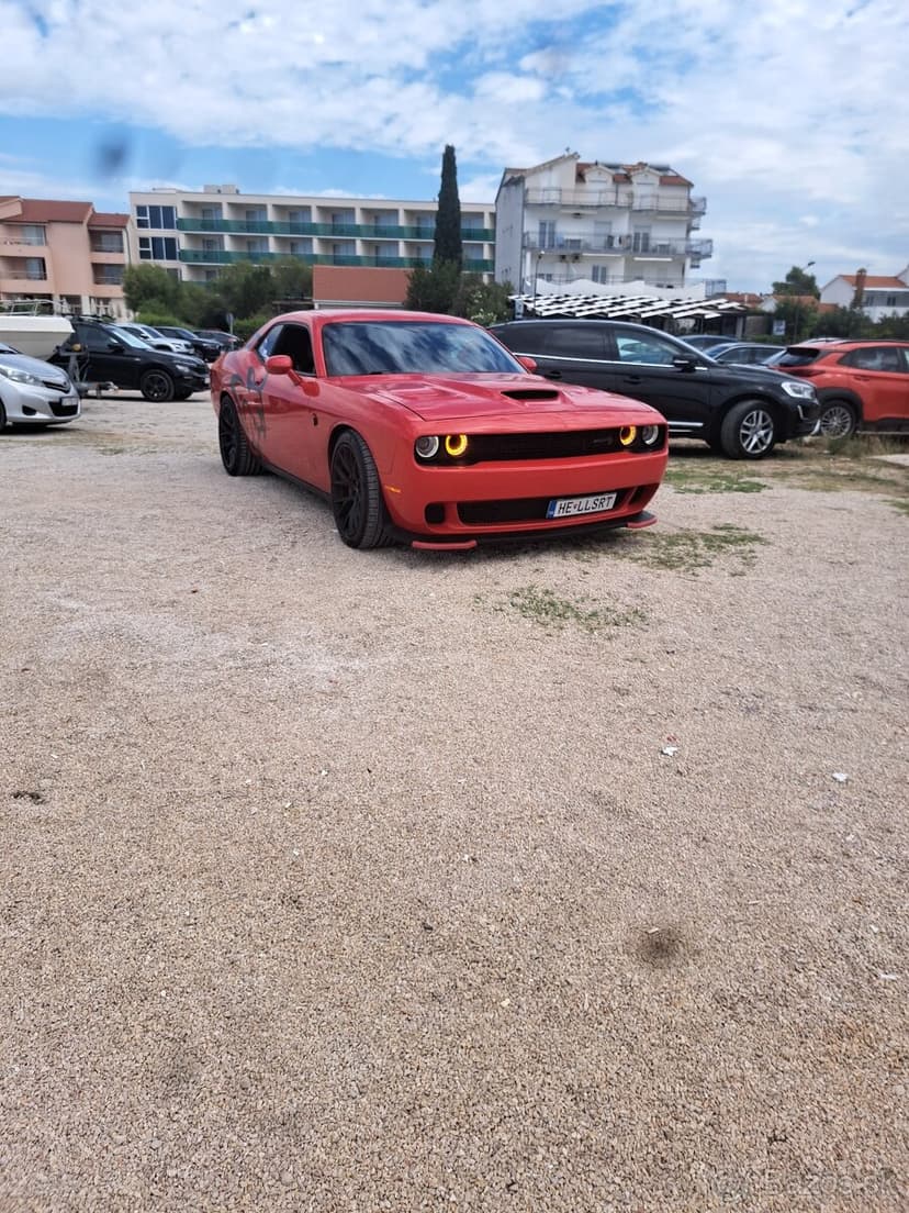 Predam dodge challenger 6.2 hellcat