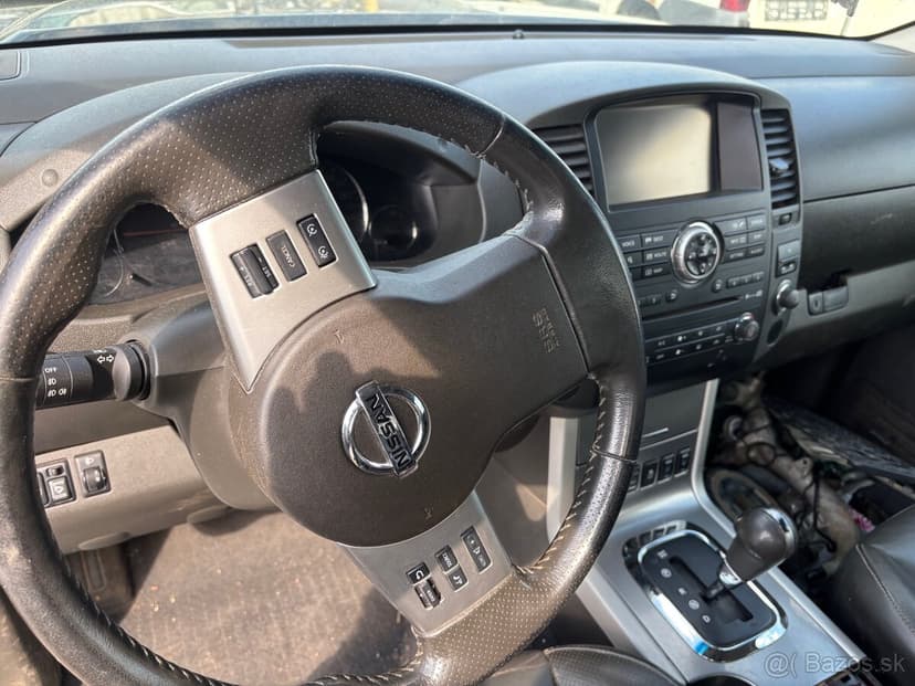 Nissan navara d40 3.0dci long