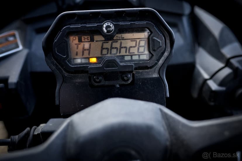 BRP Can AM Maverick TRAIL DPS 800R