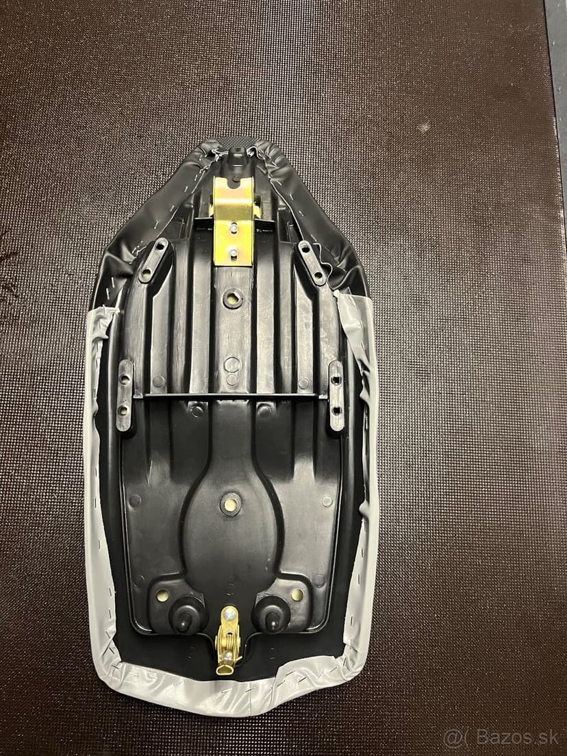 Predám nové sedadlo na štvorkolku ATV