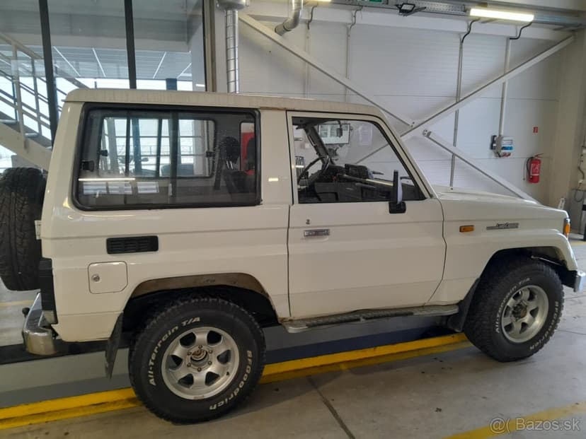 Lj70