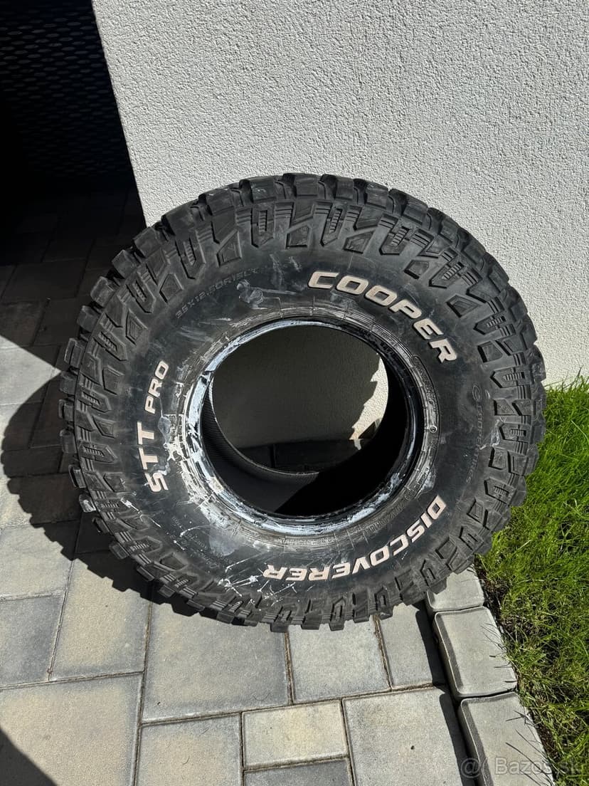 COOPER DISCOVERER STT PRO