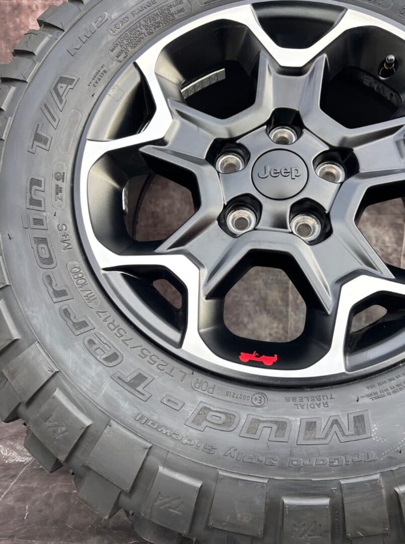 Originální alu kola Jeep 255/75/17