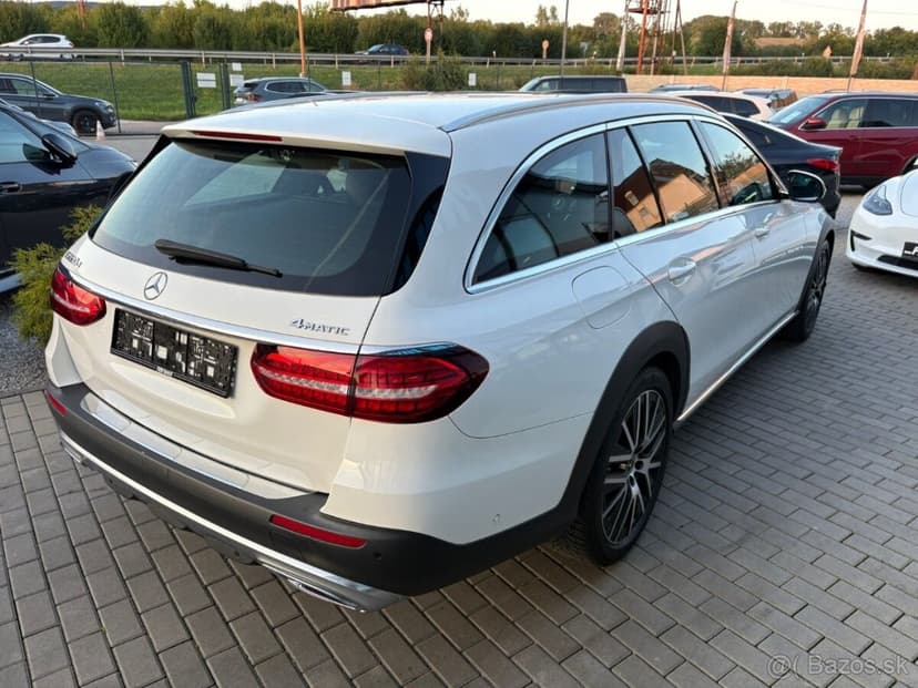 Mercedes-Benz E trieda All-Terrain 220d 4Matic A/T