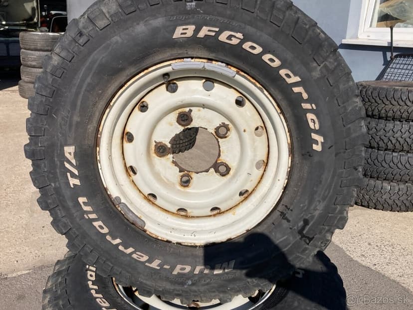 LR DEFENDER BF GOODRICH 235 85 R16 ALL TERRAIN